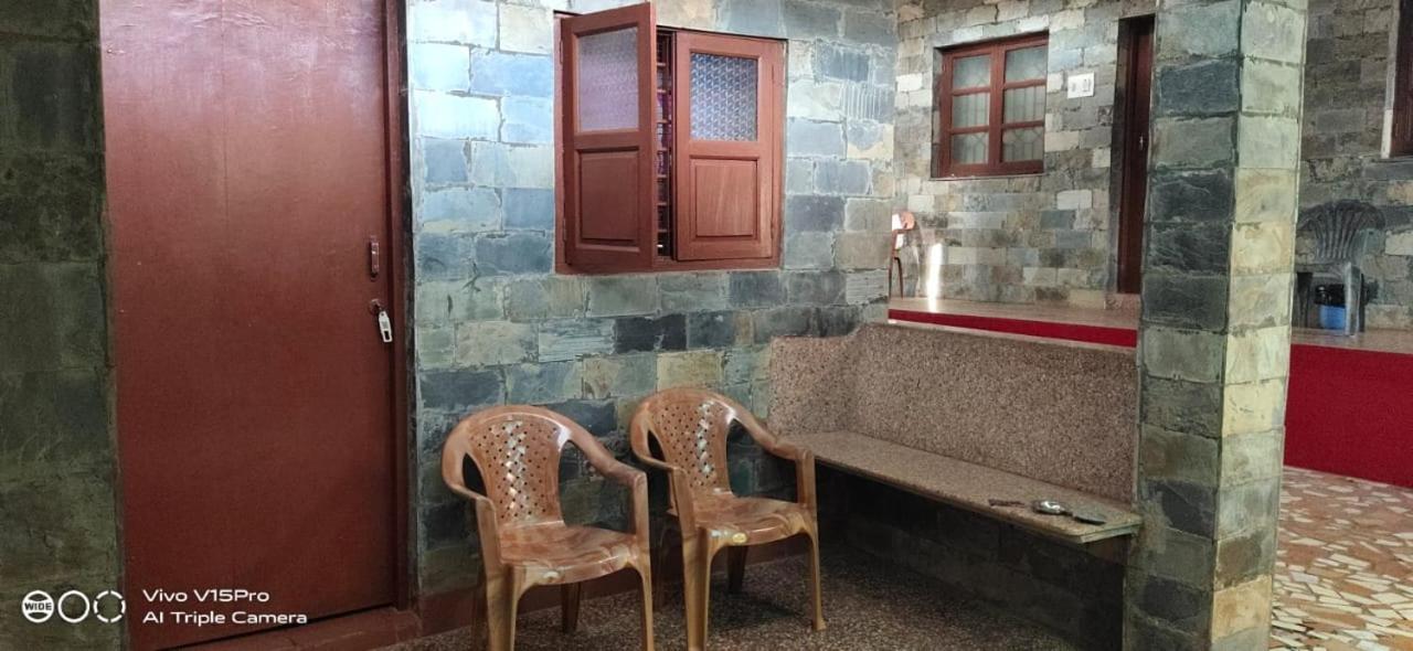 Hill View Guest House Anjuna Exterior foto